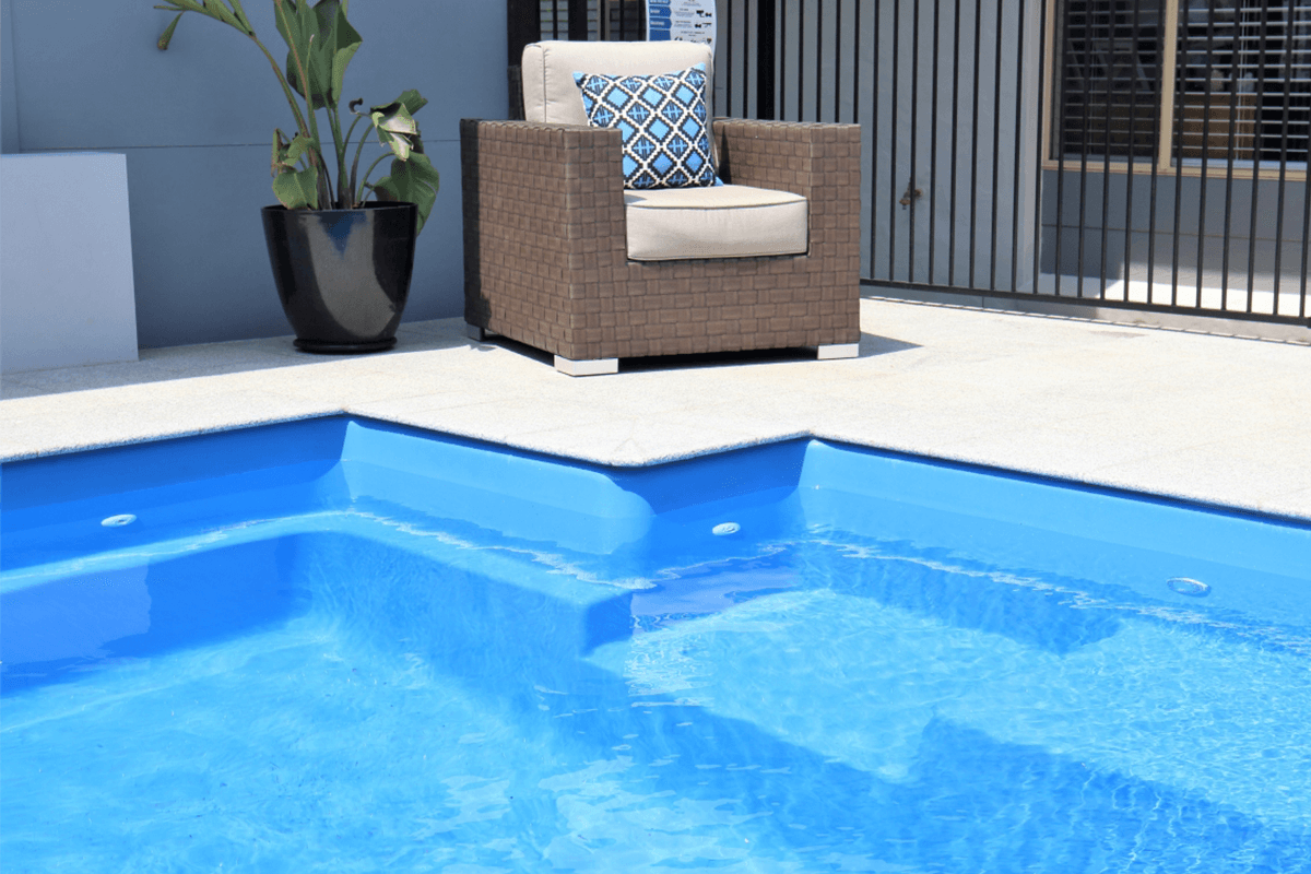 family custon 17 0000 web lake002 7