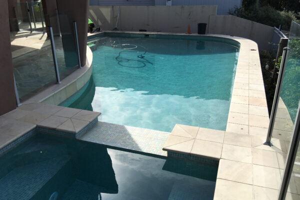 poolrenovationbefore 2